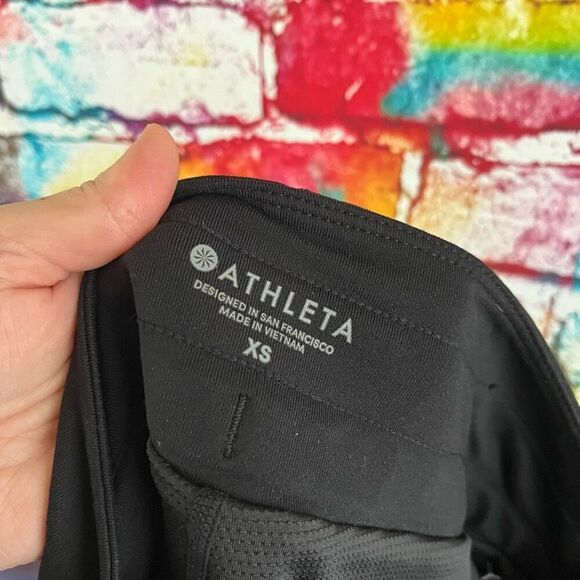 Athleta Metro Downtown Skort | Skirt Black Style 405665 Size XS - Picture 3 of 6